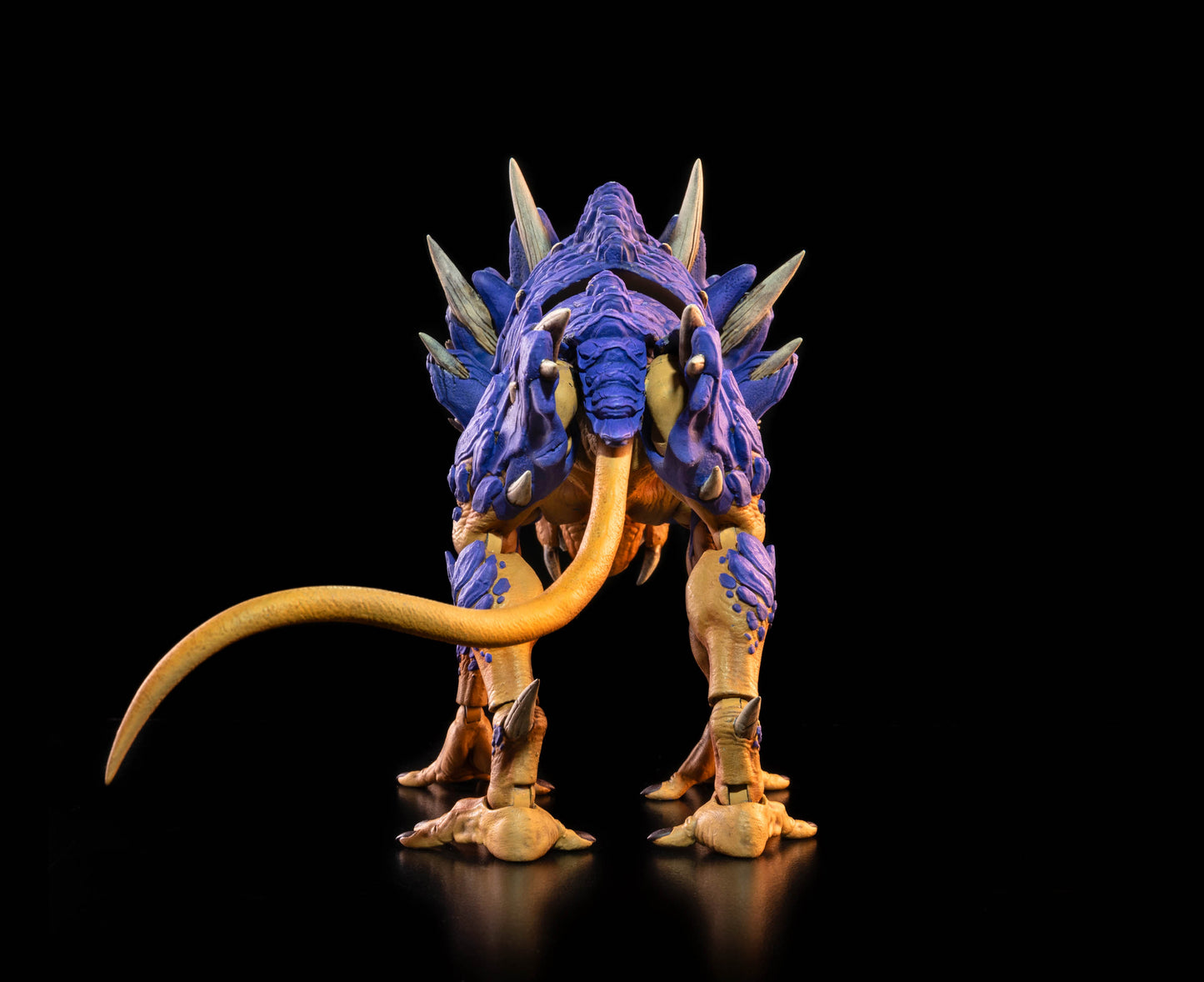 Cosmic Legions: OxKrewe: Book One, Thraxxon - Lowland Scapeback (Creature)
